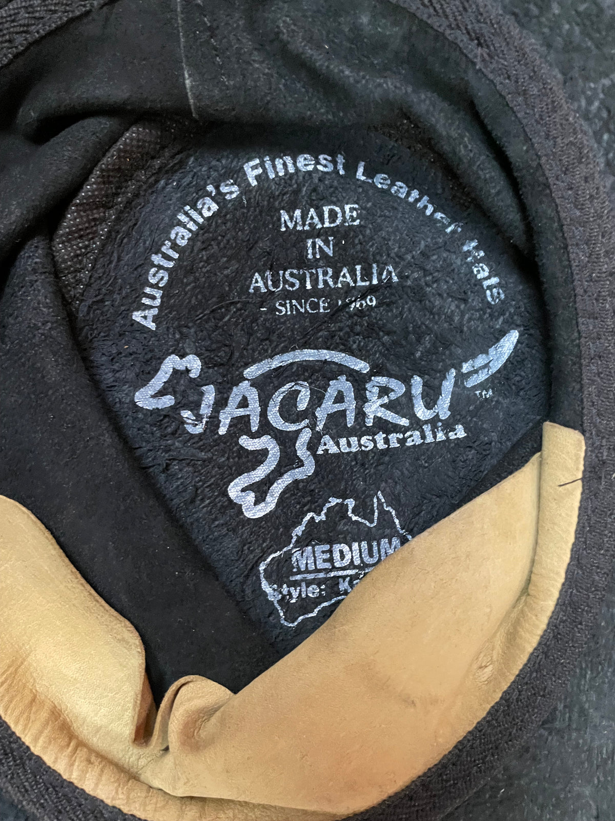 UNIQUE ITEM: Χειροποίητο, Δερμάτινο Καπέλο JACARU AUSTRALIA σε Ποντικί Χρώμα (Γυναικείο M)