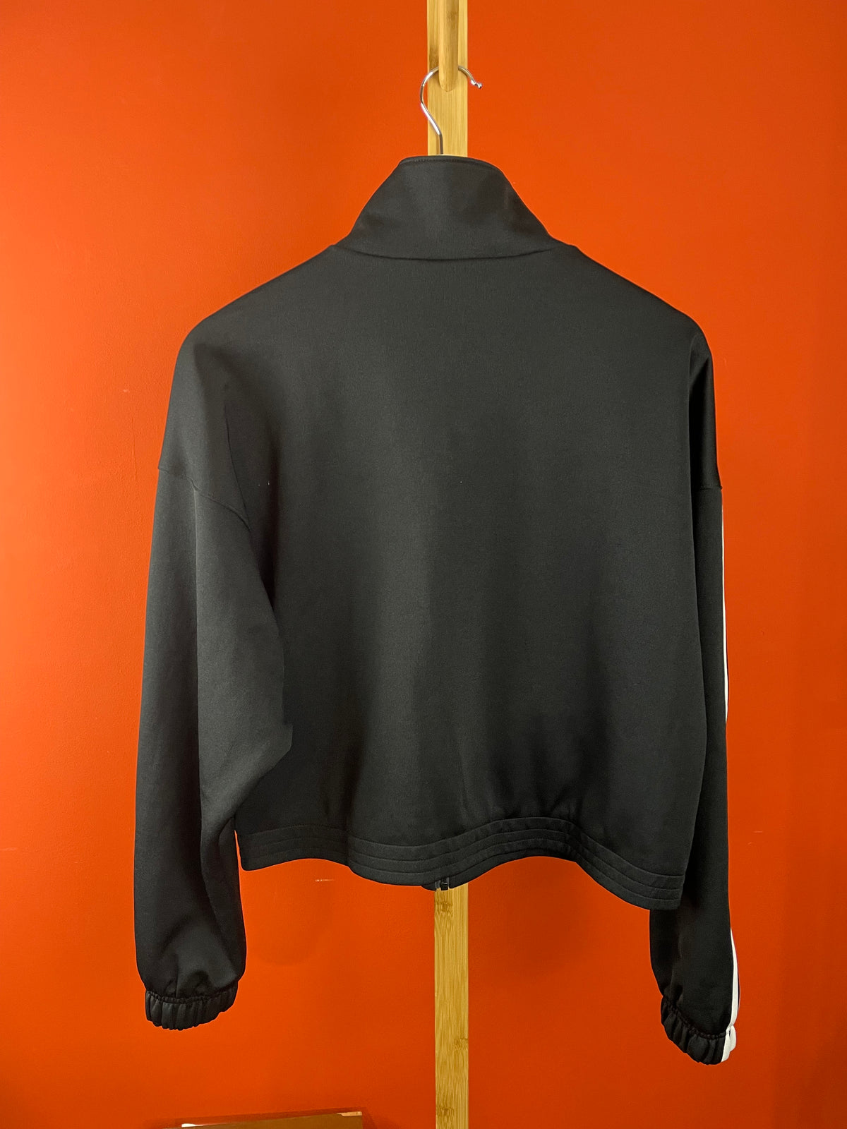 Γυναικεία Αθλητική Ζακέτα ADIDAS σε Μαύρο χρώμα (Oversized M - Καλύπτει άνετα και L)