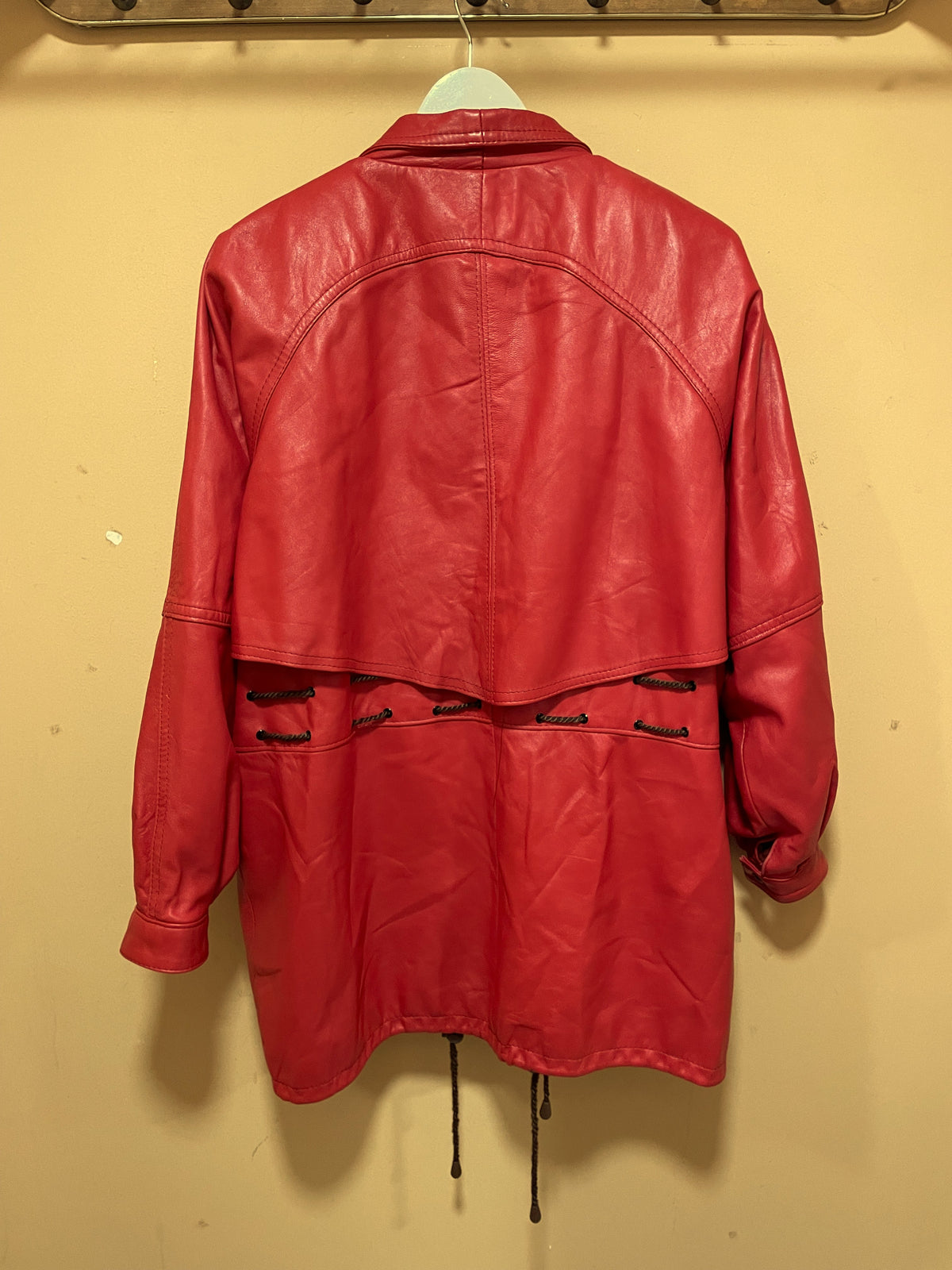 UNIQUE ITEM : Vintage, Δερμάτινο Γυναικείο Μπουφάν KAMLA CREATIONS σε Κόκκινο χρώμα (Άνετο L-XL)