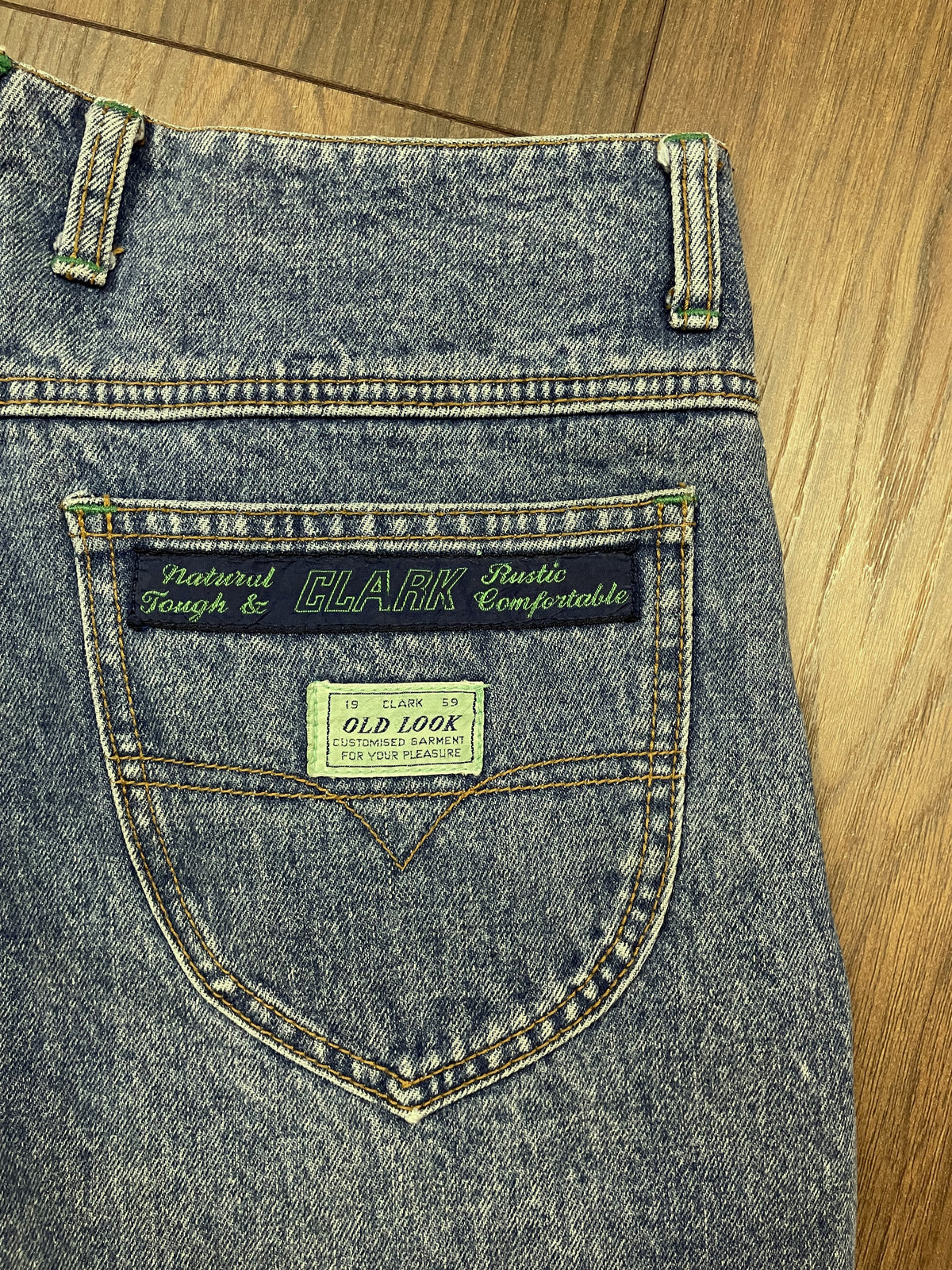Vintage, Γυναικείο Τζιν Παντελόνι CLARK Old Look σε Σιέλ Denim (No 32-Medium)