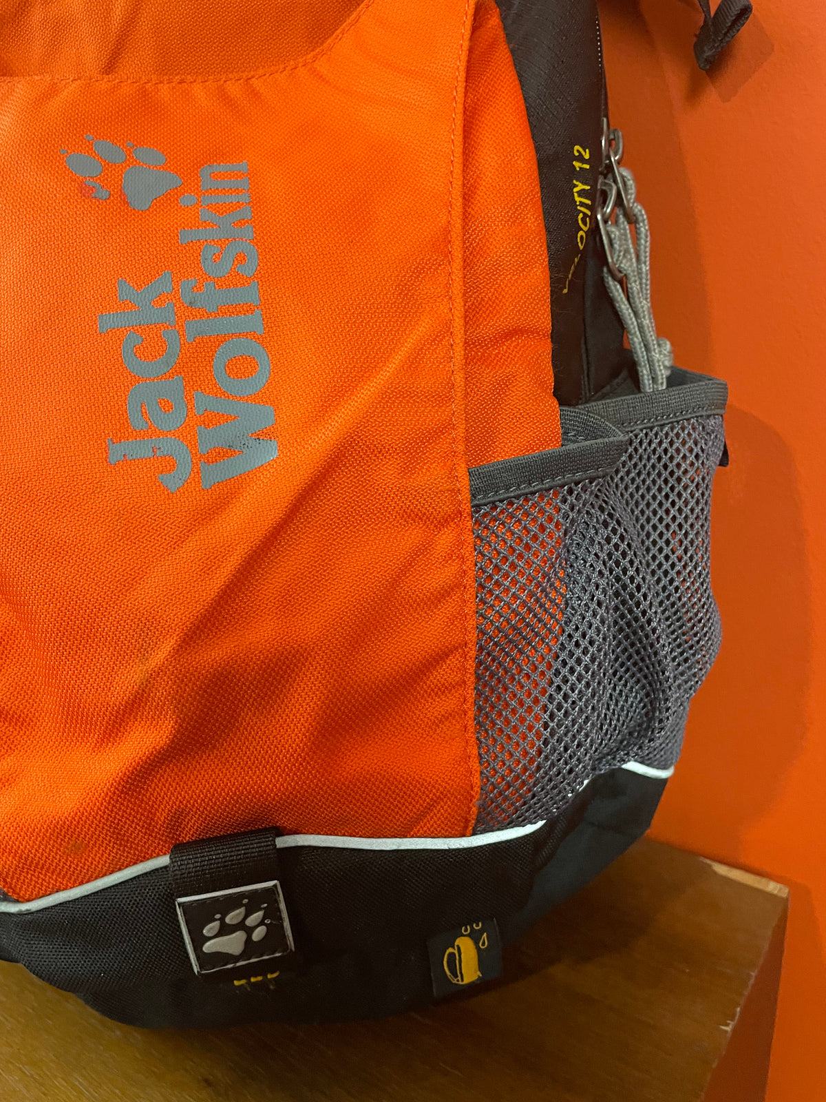 Backpack - Τσάντα JACK WOLFSKIN σε Μαύρο - Fluo Πορτοκαλί χρώμα