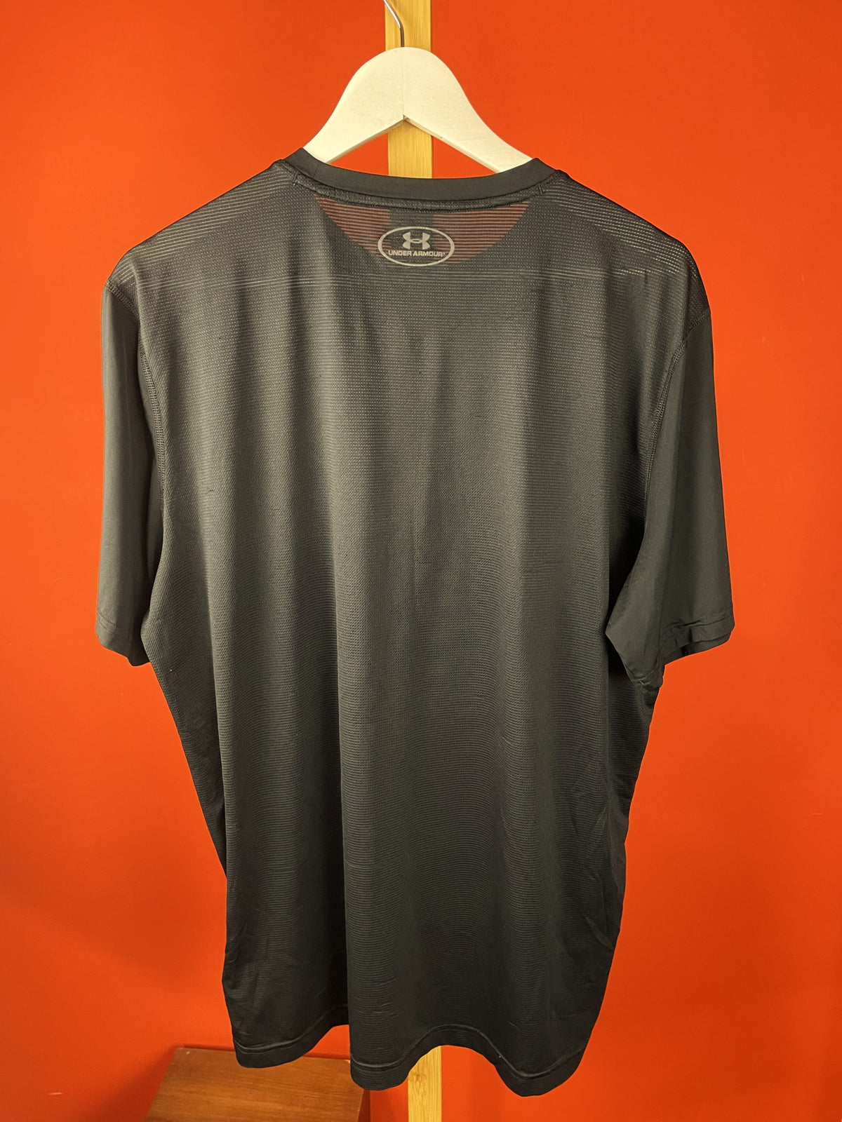 Ανδρική, Αθλητική Μπλούζα - Τ-Shirt UNDER ARMOUR σε Μαύρο χρώμα (XL-Fitted)