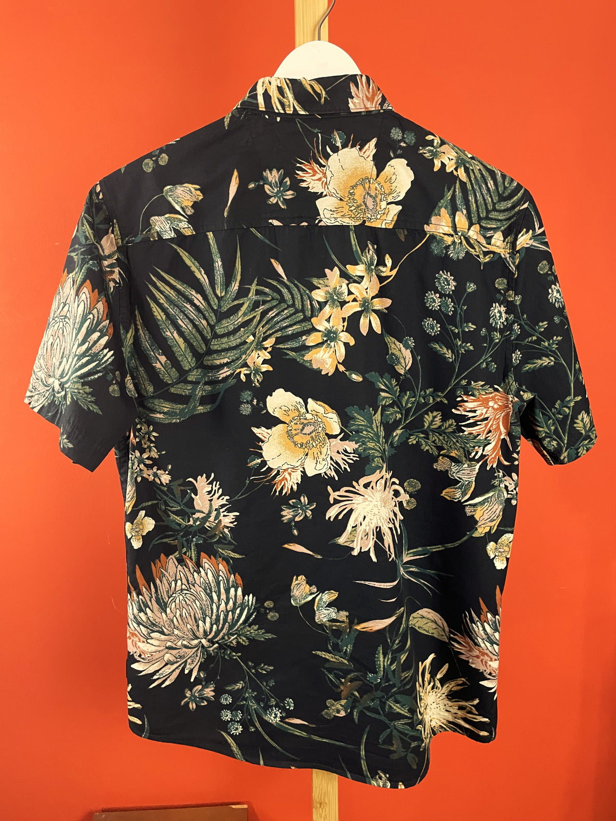Hawaiian Style Πουκάμισο ONLY & SONS σε Μαύρο χρώμα (ΑΝΔΡΙΚΟ: S - ΓΥΝΑΙΚΕΙΟ: M)
