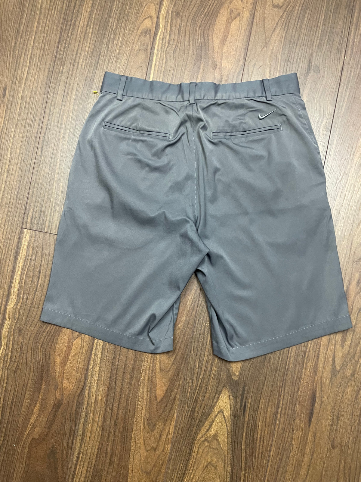 Ανδρική Βερμούδα NIKE Golf - Standard Fit σε Ποντικί χρώμα (No 32)