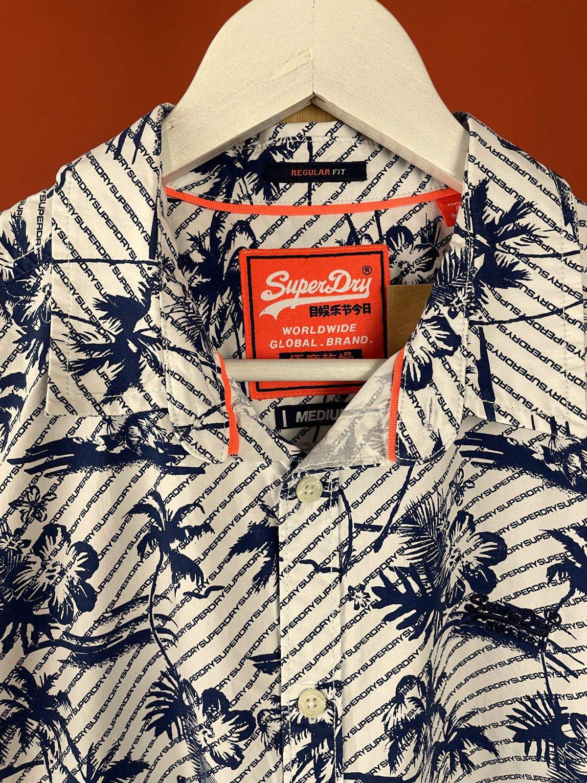 Hawaiian Style Πουκάμισο SUPERDRY σε Λευκό /  Μπλε χρώμα (ΑΝΔΡΑΣ: S, ΓΥΝΑΙΚΑ: M)