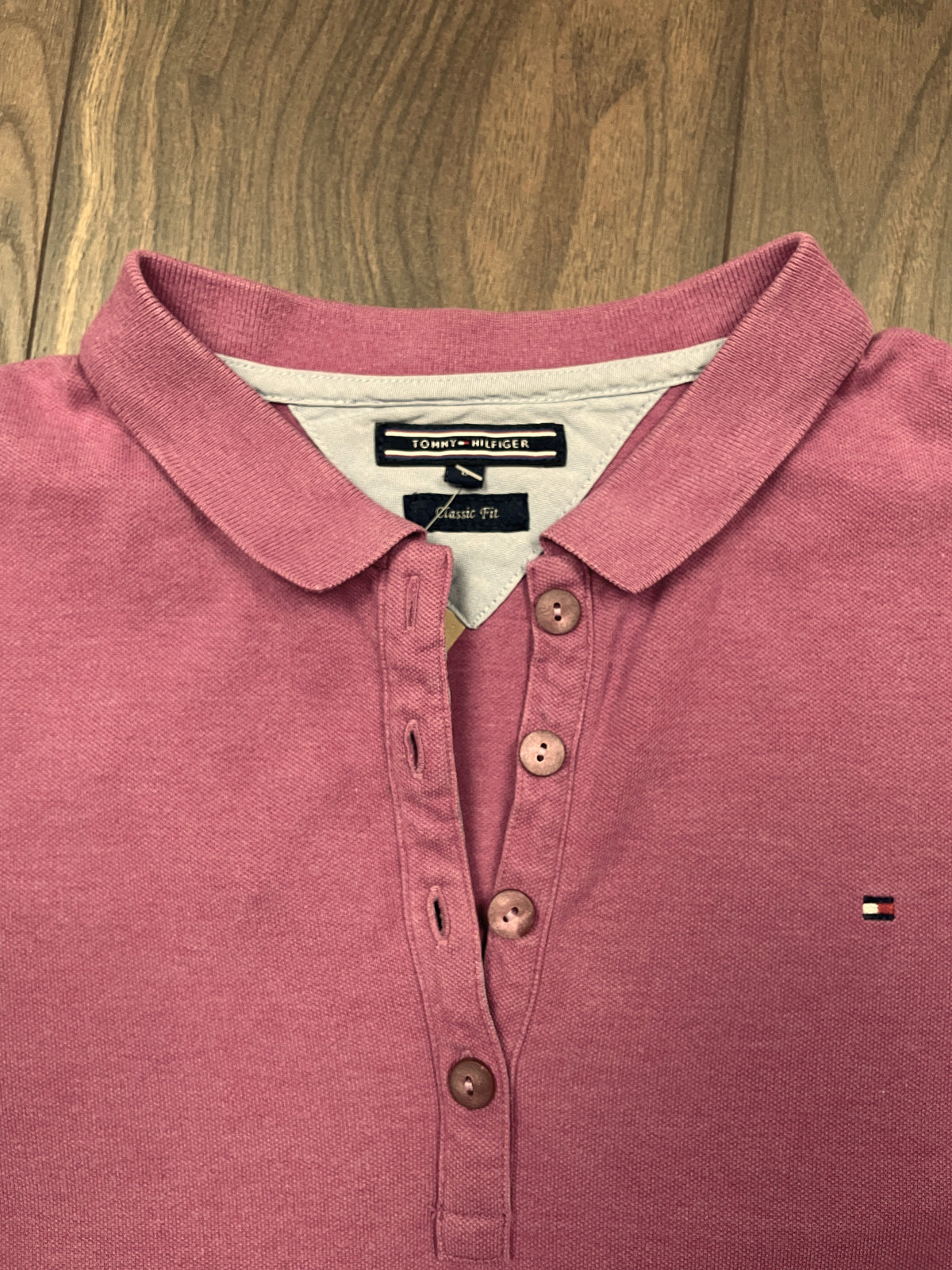 Γυναικεία Μπλούζα / T-Shirt TOMMY HILFIGER σε Σάπιο Μήλο (Medium)