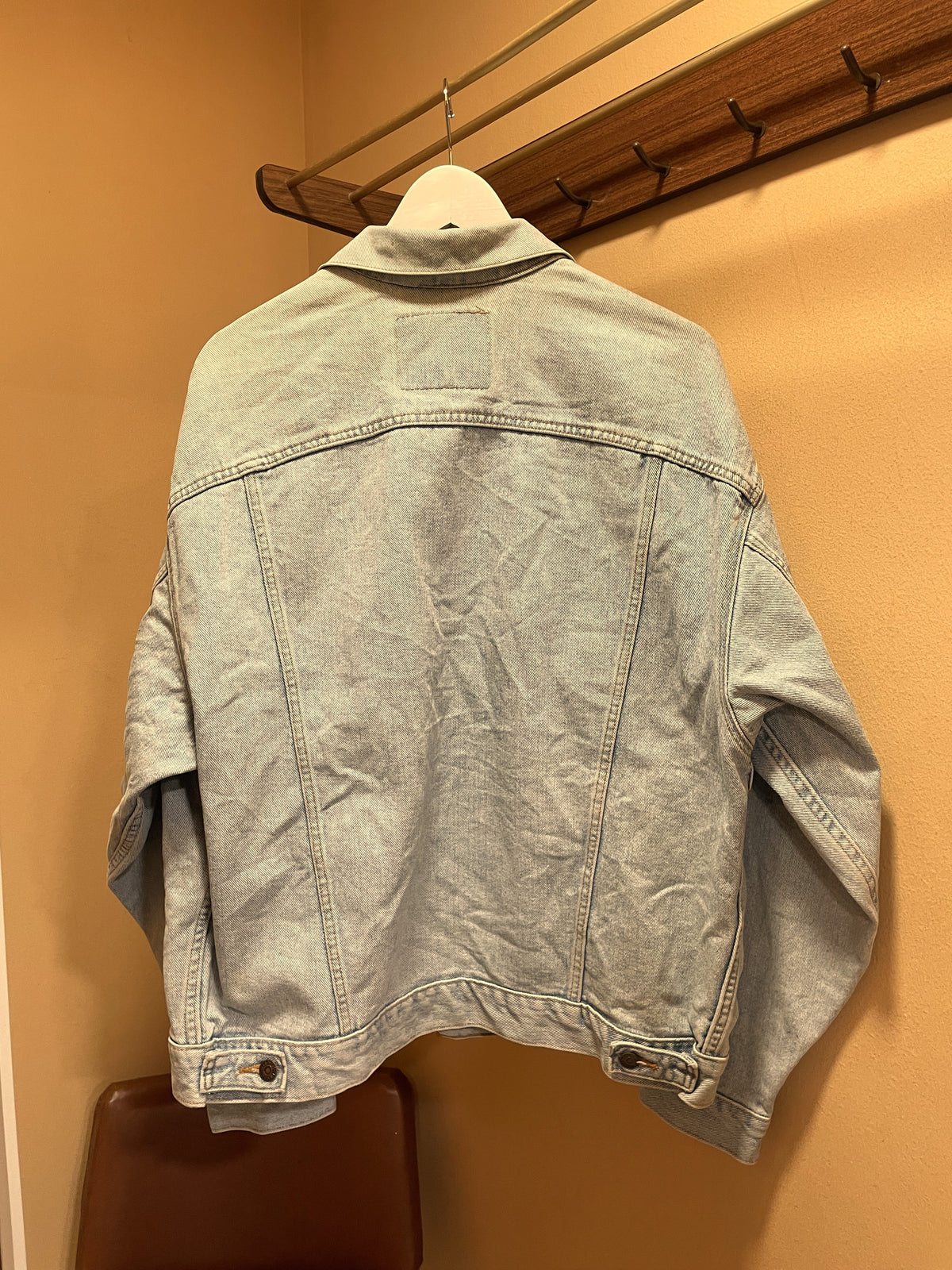 Ανδρικό Τζιν Τζάκετ LEVI'S σε Ξεθωριασμένο Denim (Άνετο L)