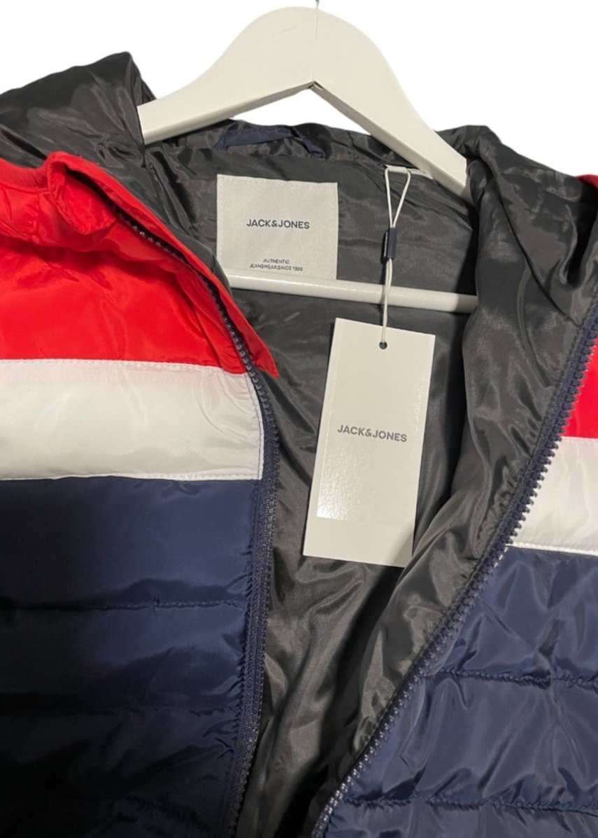 Outlet Ανδρικό Μπουφάν JACK & JONES σε Σκούρο Μπλε - Κόκκινο χρώμα (Medium)