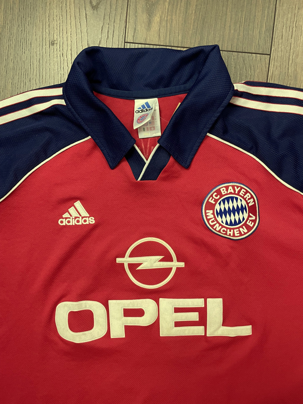BAYERN MUNICH 1999 Jersey (2XL)