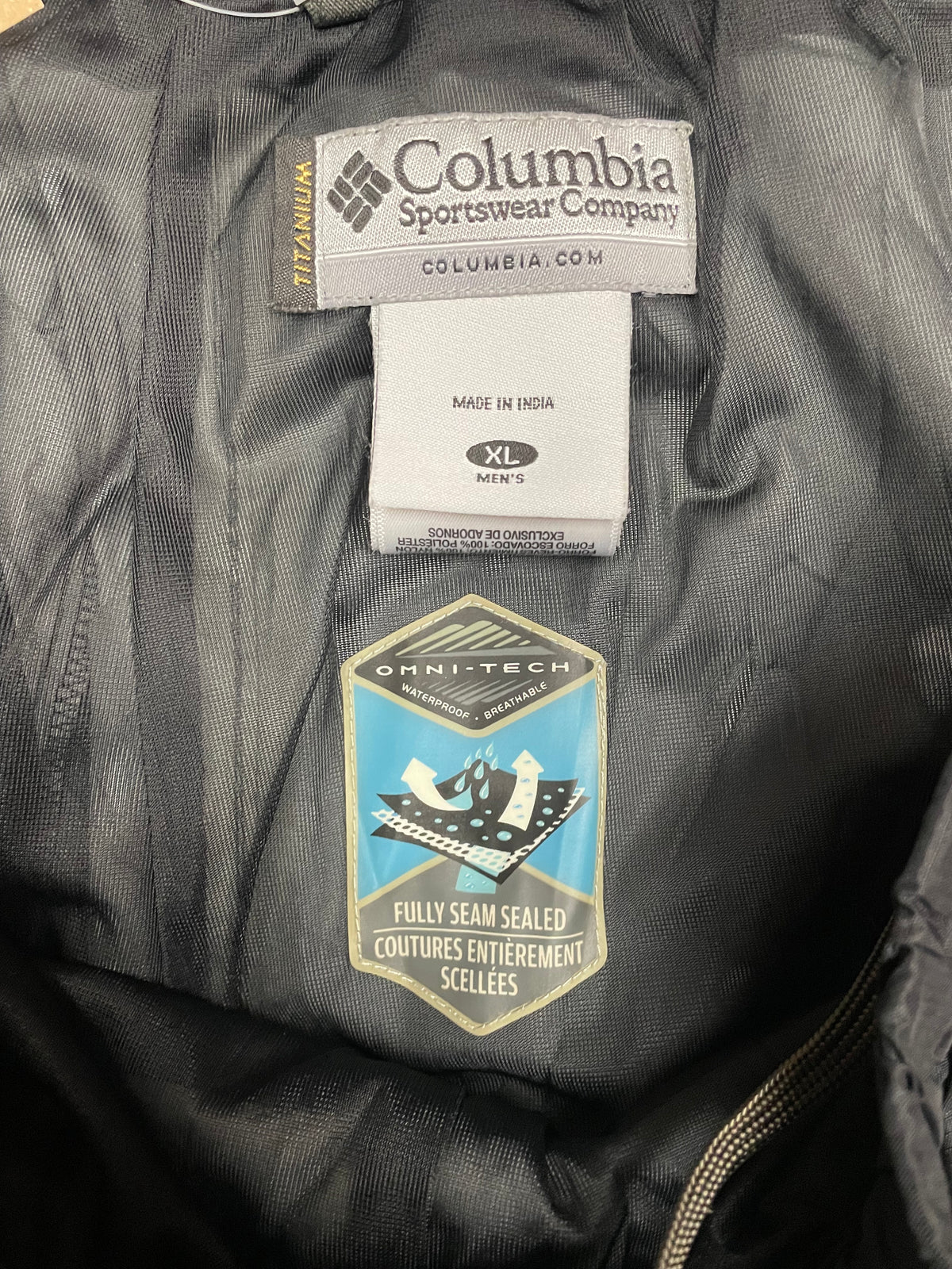 Water Resistant, Aνδρική Αθλητική Φόρμα COLUMBIA TITANIUM σε Μαύρο χρώμα (XL)