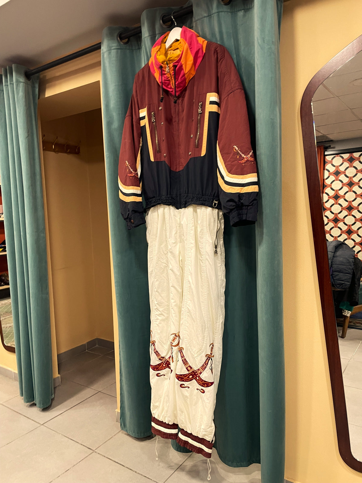 UNIQUE ITEM : Vintage, Ανδρική Φόρμα του Σκι BOGNER σε Μελιτζανί / Μουσταρδί Χρώμα (Large - No 42 (USA))