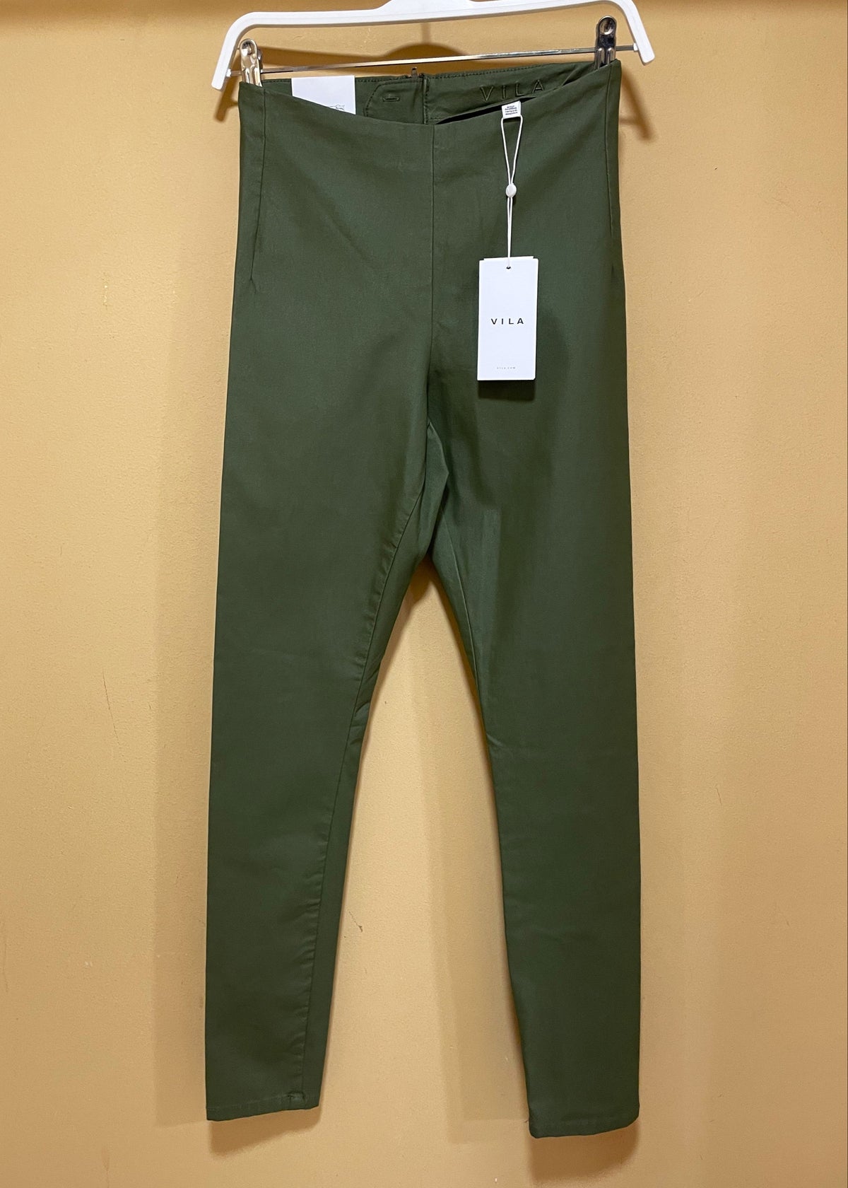 Outlet, Ελαστικό Γυναικείο Παντελόνι VILA Skinny Fit σε Χακί χρώμα (S/M)