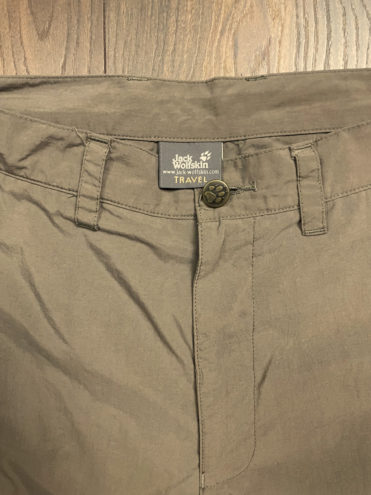 Σπορ Παντελόνι JACK WOLFSKIN με Αποσπώμενα μπατζάκια στο χρώμα του Πούρου (L-50)