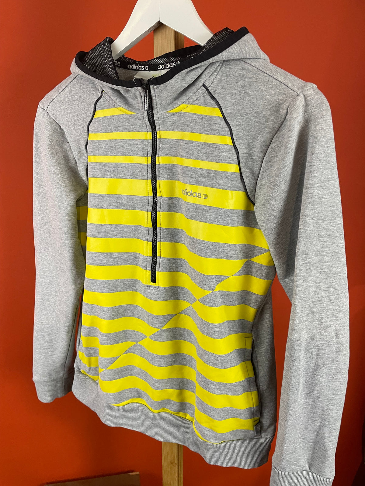 Γυναικεία Φούτερ Μπλούζα / Hoodie ADIDAS σε Γκρι - Κίτρινο χρώμα (Small)
