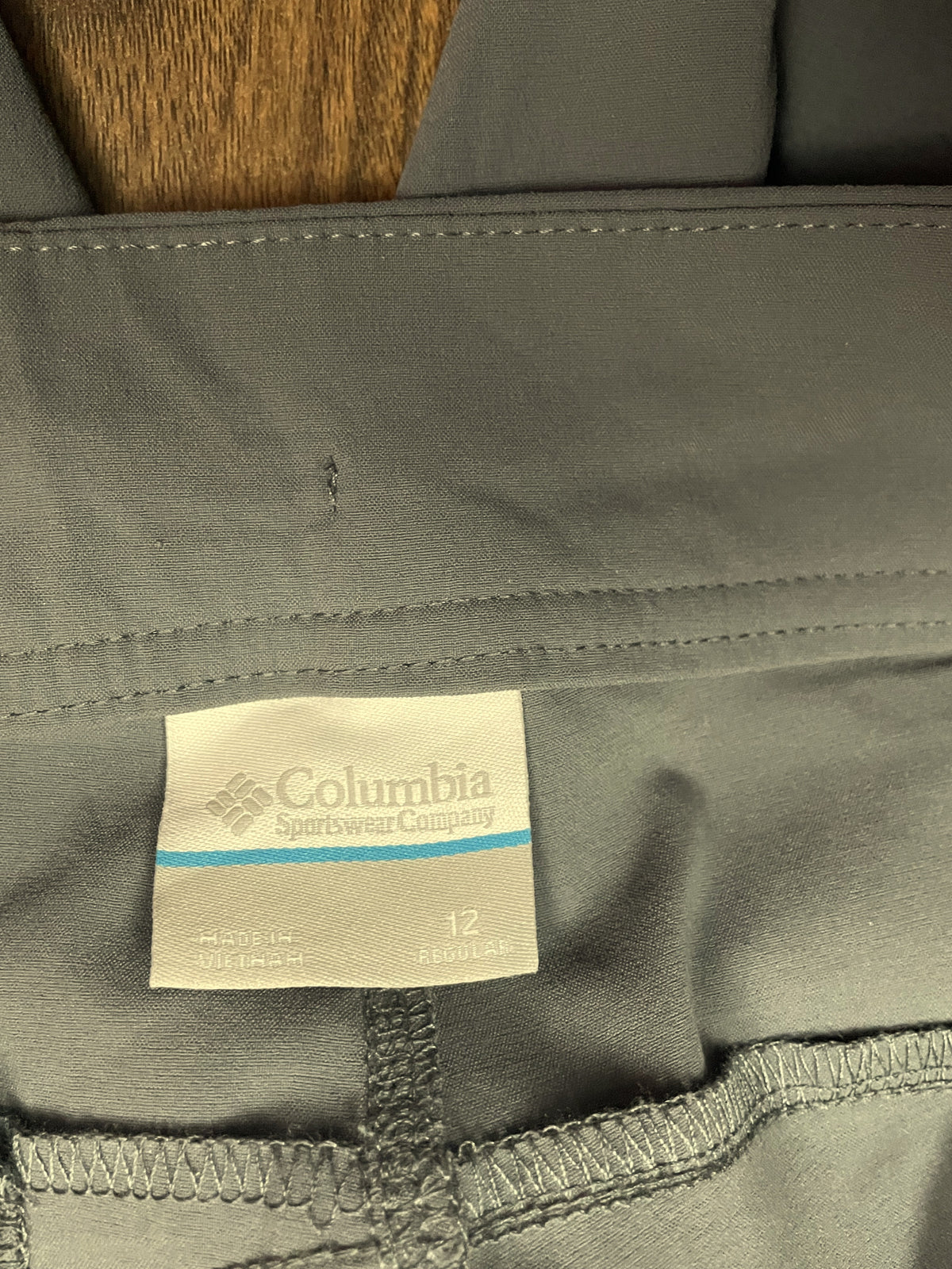 Γυναικεία, Αθλητική Φόρμα COLUMBIA σε Ποντικί χρώμα (Άνετο Μ / L)