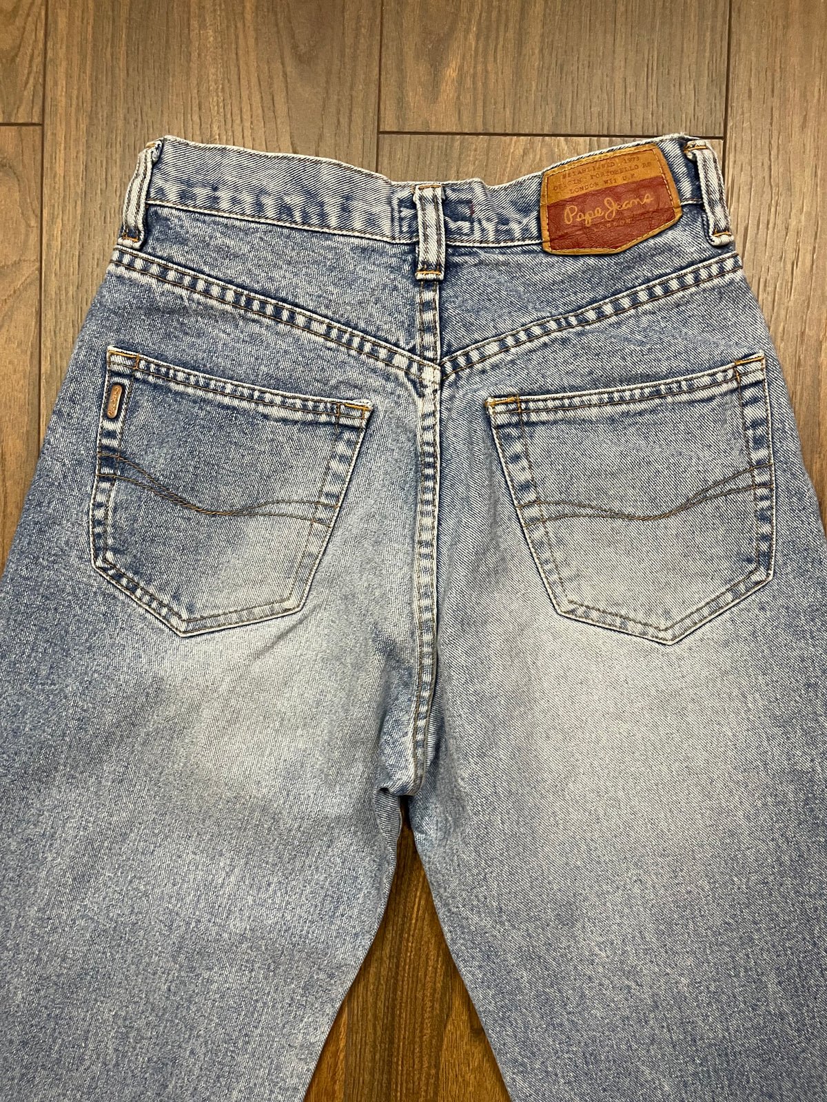 Γυναικείο Τζιν Παντελόνι PEPE JEANS London σε Ξεθωριασμένο Σιέλ Denim (XS/S)