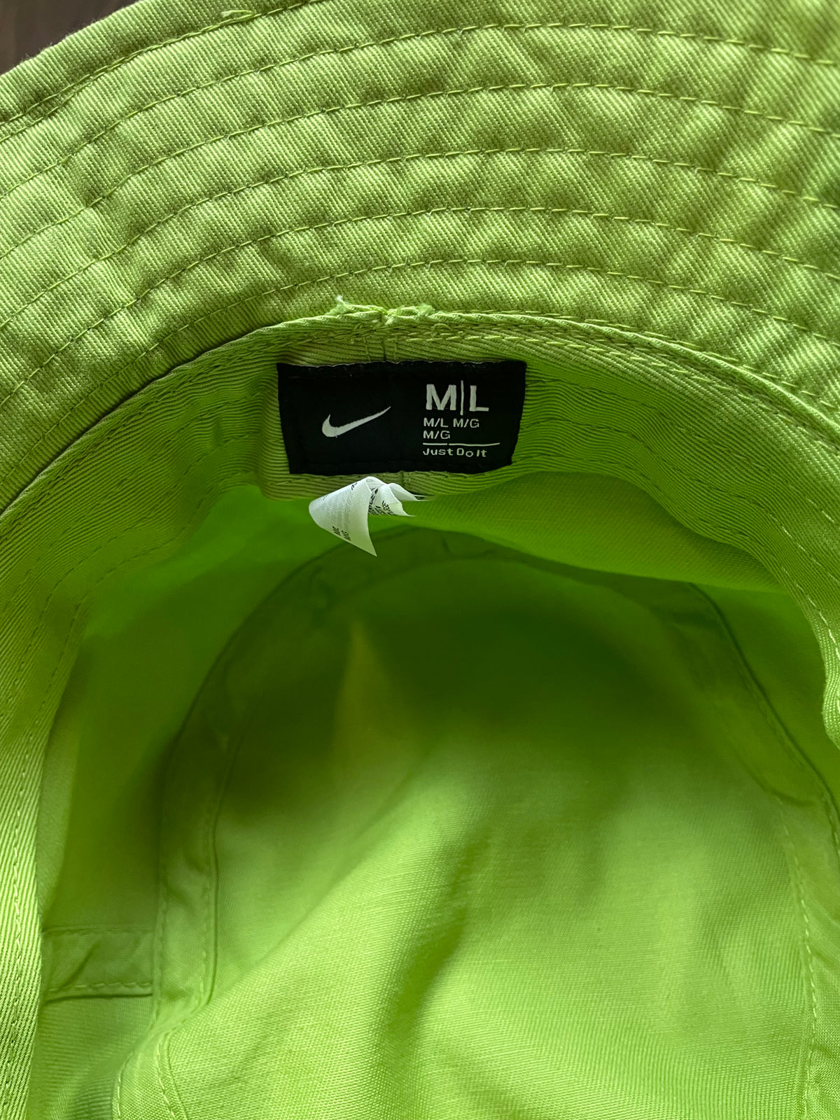 Καπέλο Bucket NIKE σε Λαχανί χρώμα (M/L)