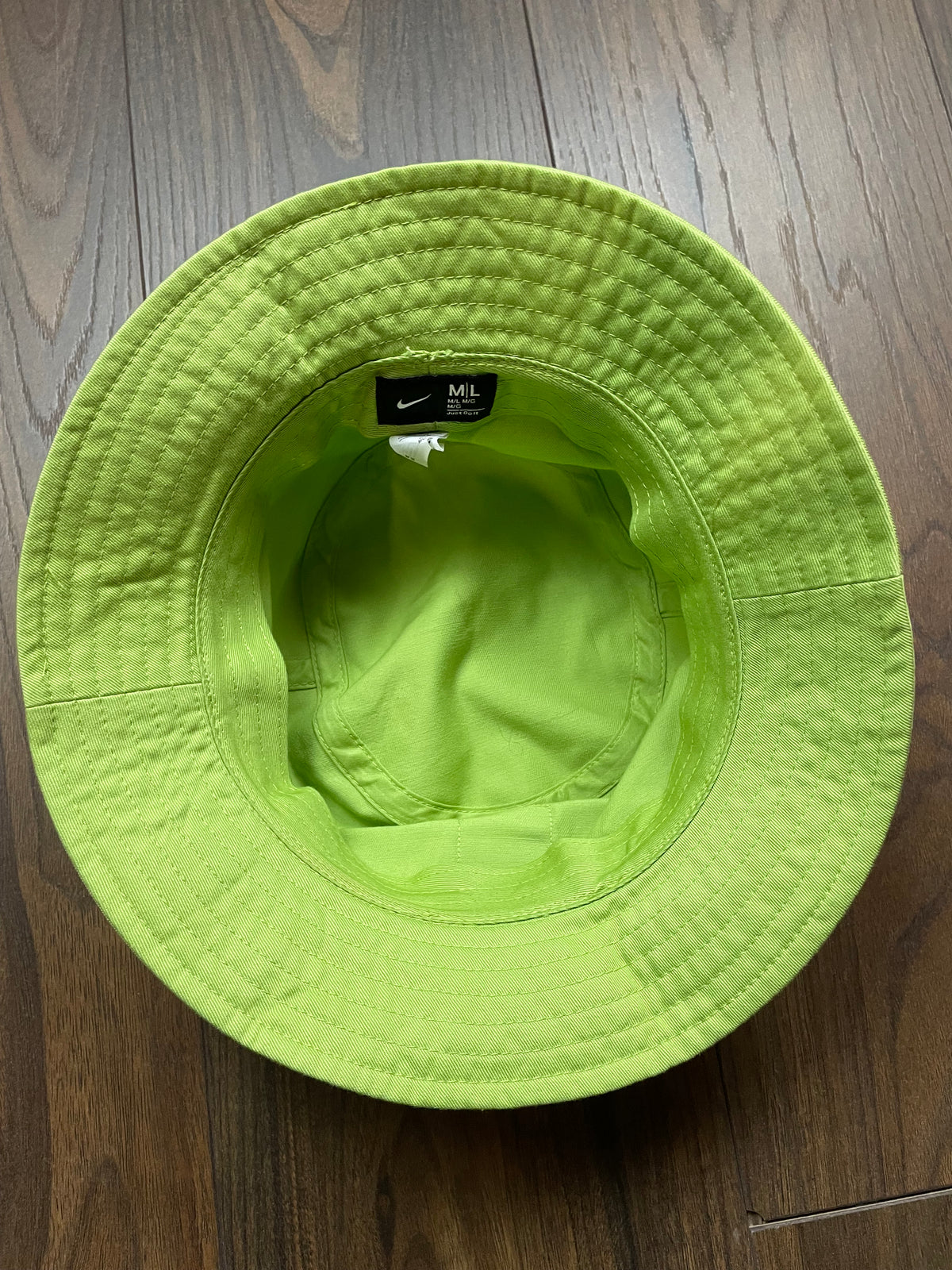 Καπέλο Bucket NIKE σε Λαχανί χρώμα (M/L)
