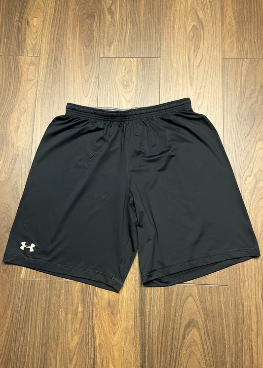 Γυναικείο Αθλητικό, μακρύ Σορτς UNDER ARMOUR σε Μαύρο Χρώμα (M/L)