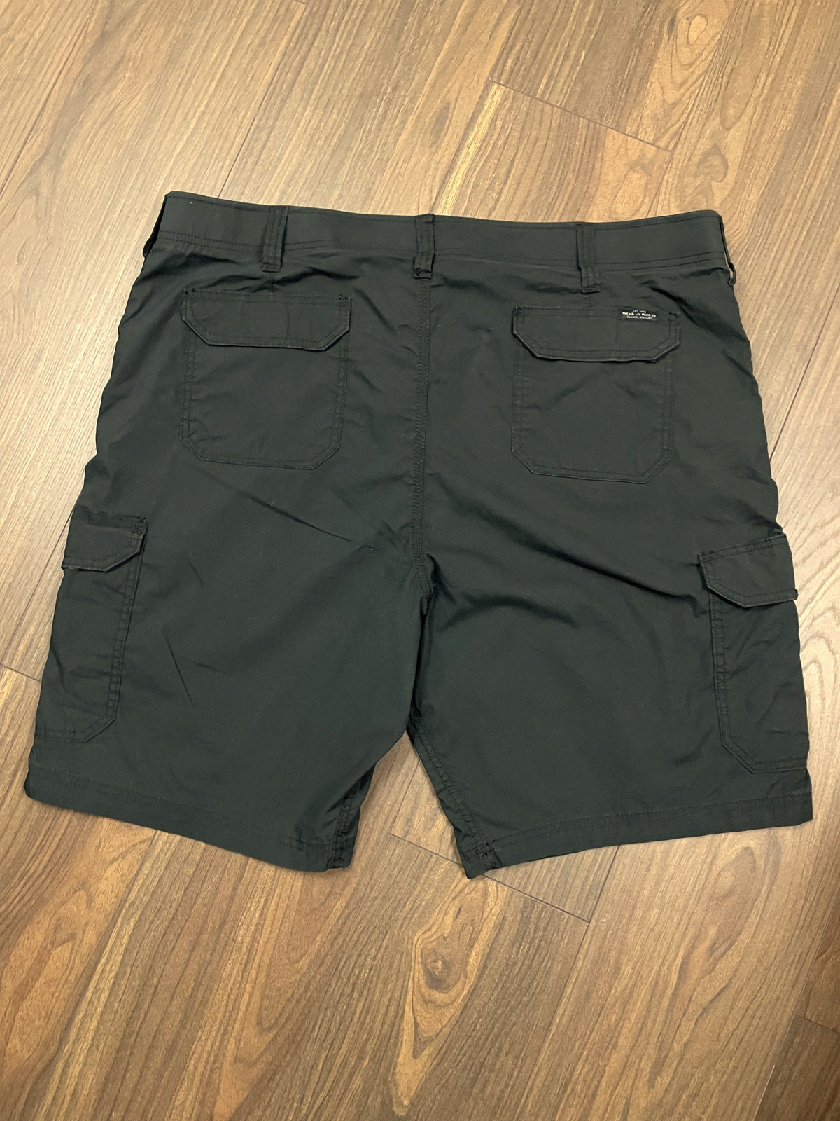 Ανδρική Cargo Βερμούδα LEE Extreme Motion σε Μαύρο χρώμα (2XL/3XL - No 42)