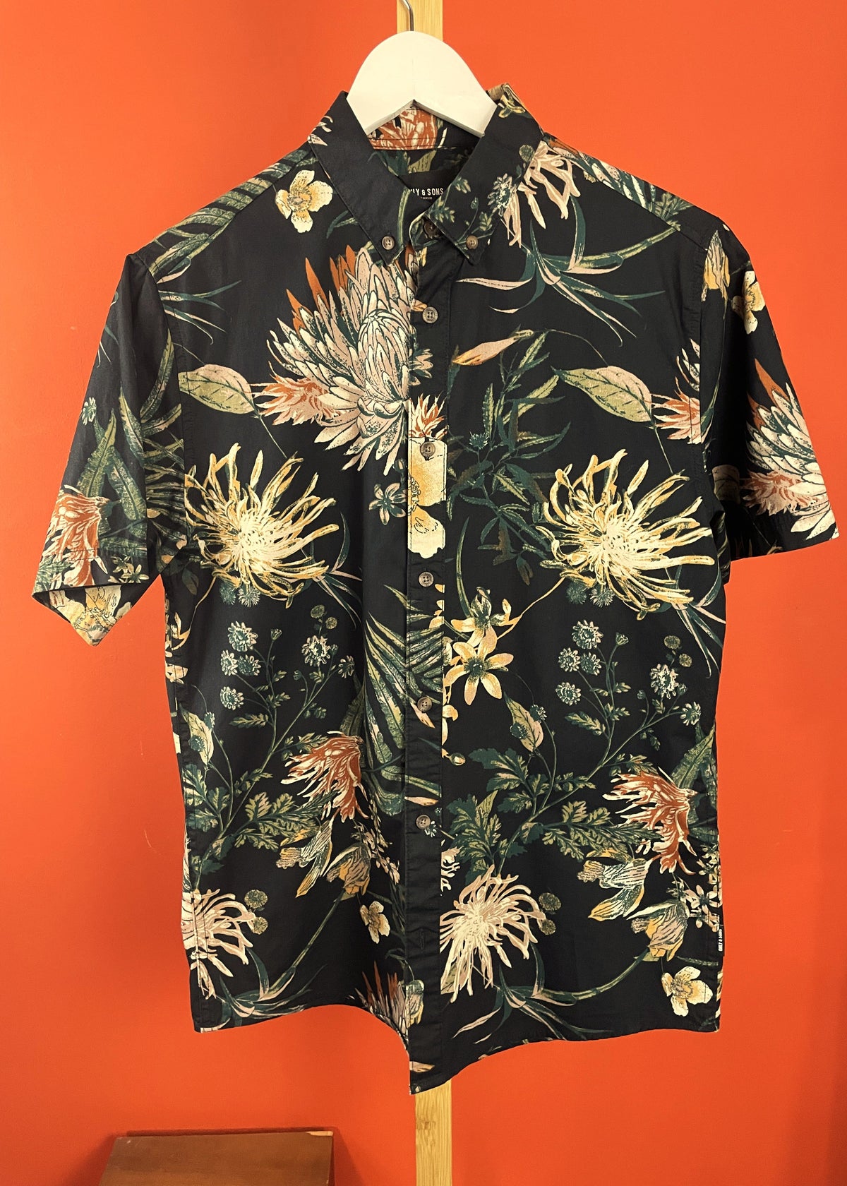 Hawaiian Style Πουκάμισο ONLY & SONS σε Μαύρο χρώμα (ΑΝΔΡΙΚΟ: S - ΓΥΝΑΙΚΕΙΟ: M)