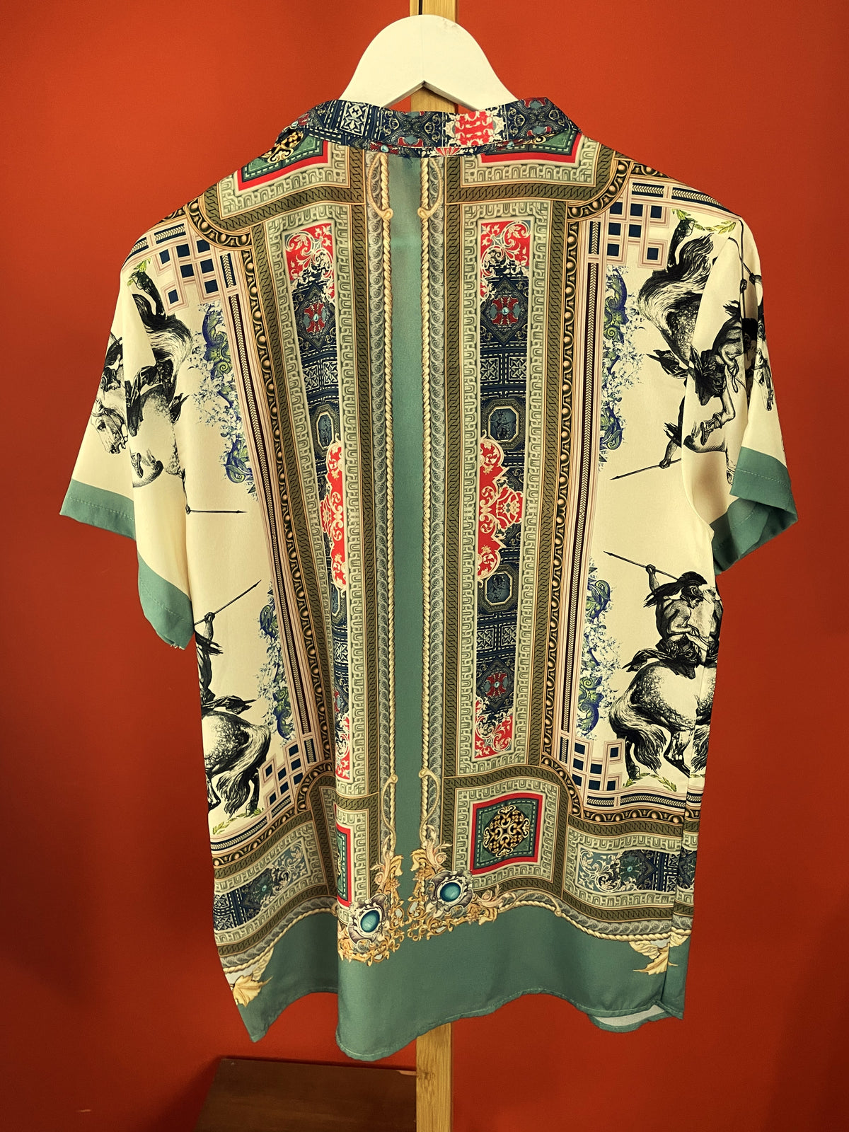 Stock, Hawaiian Style Πουκάμισο BOOHOO σε Πράσινα - Μπεζ χρώματα (ΑΝΔΡΑΣ: S - ΓΥΝΑΙΚΑ : M)