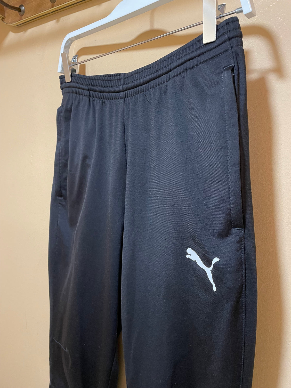 Γυναικεία Αθλητική Φόρμα PUMA σε Μαύρο χρώμα (Small)