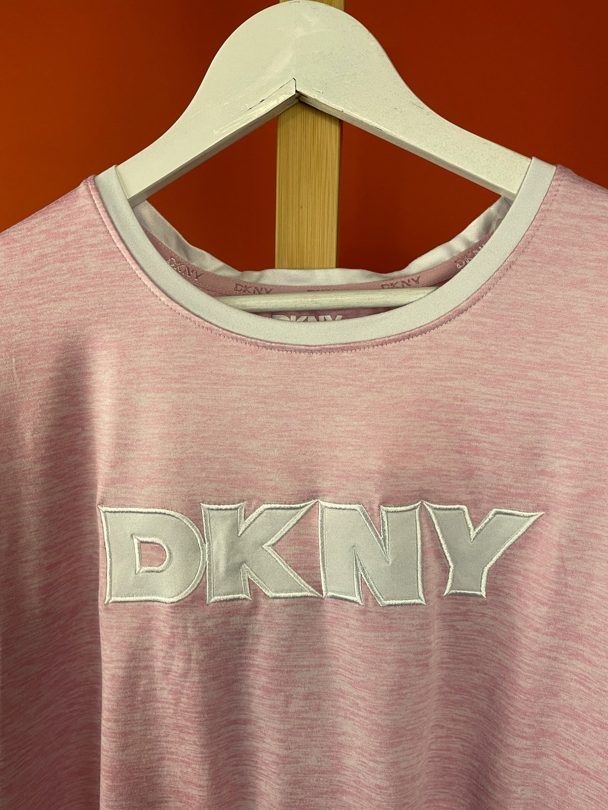 Γυναικεία Μπλούζα DKNY σε Παλ Ροζ Χρώμα (XL)